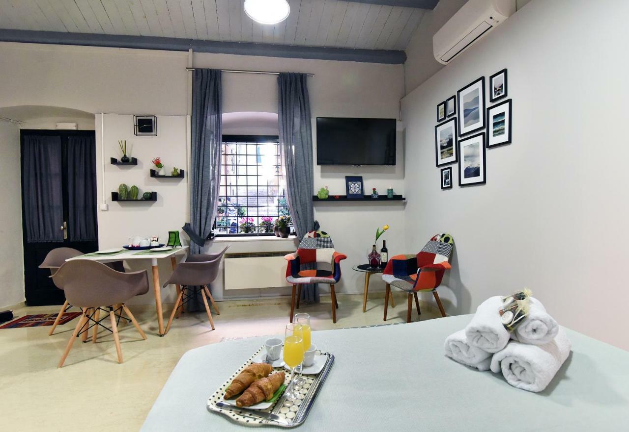 Charming Venetian Town House In The Old Town Of Corfu Villa Corfu  Bagian luar foto