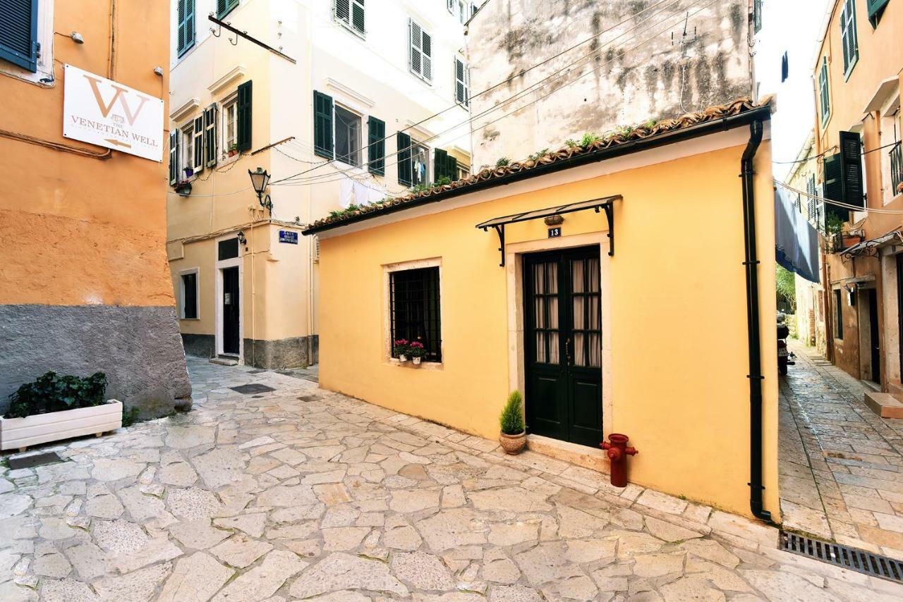 Charming Venetian Town House In The Old Town Of Corfu Villa Corfu  Bagian luar foto